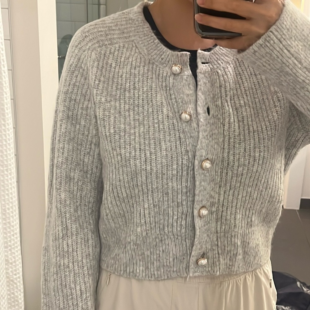Abercrombie grey cardigan with pearl buttons; size M